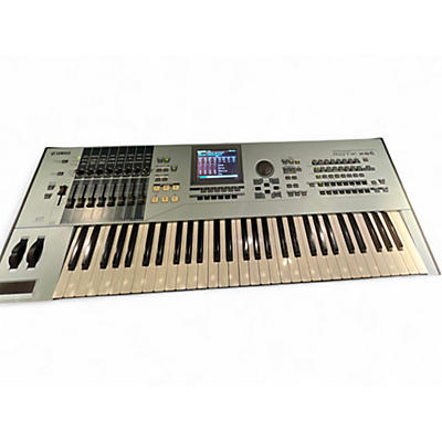 Used Yamaha Motif XS6 61 Key Keyboard Workstation