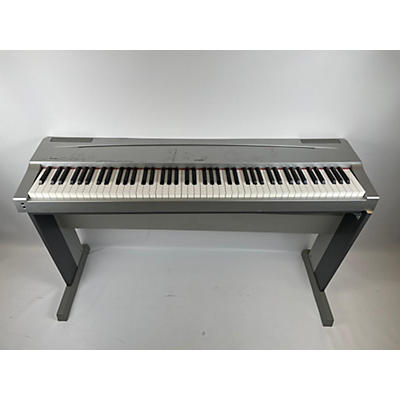 Yamaha Used Yamaha P-70 Digital Piano