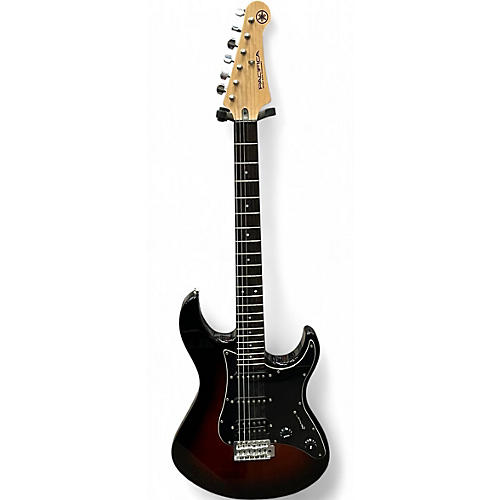 Yamaha Used Yamaha PAC012 DLX 2 Color Sunburst Solid Body Electric Guitar 2 Color Sunburst