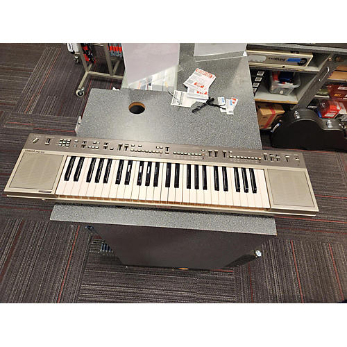 Yamaha Used Yamaha PS55 Portable Keyboard