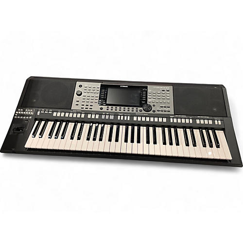 Used Yamaha PSR A3000 Arranger Keyboard