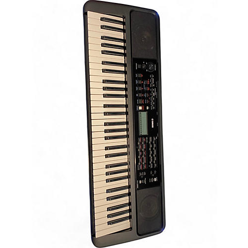 Yamaha Used Yamaha PSR-E383 Portable Keyboard