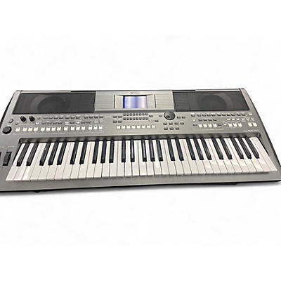 Used Yamaha PSR S670 Arranger Keyboard