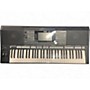 Used Yamaha PSR S975 Keyboard Workstation