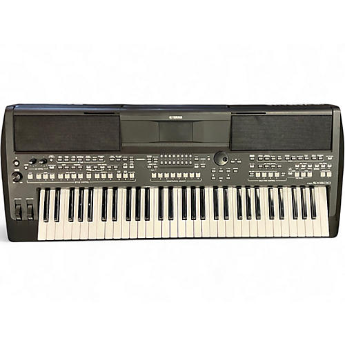 Used Yamaha  PSR SX600 Arranger Keyboard