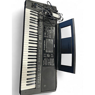 Used Yamaha PSR-SX720 Portable Keyboard