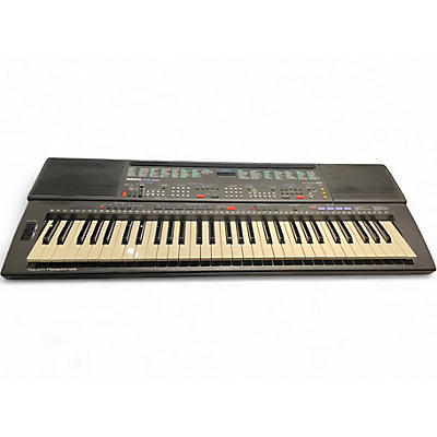 Used Yamaha PSR500 61-Key Portable Keyboard