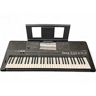 Used Yamaha PSRE453 61 Key Portable Keyboard