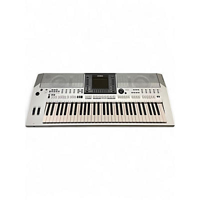 Used Yamaha PSRS900 61 Key Arranger Keyboard
