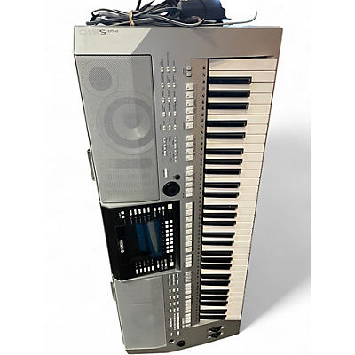 Used Yamaha PSRS910 61 Key Arranger Keyboard