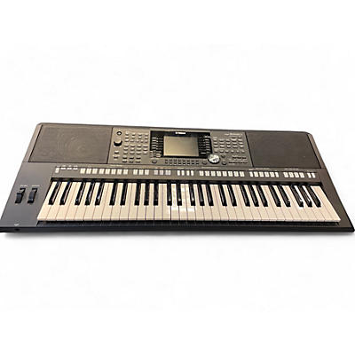 Yamaha Used Yamaha PSRS950 61 Key Arranger Keyboard