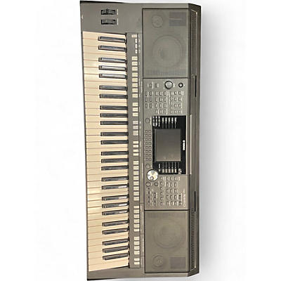 Used Yamaha PSRS950 61 Key Arranger Keyboard