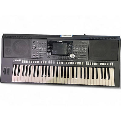 Used Yamaha PSRS950 61 Key Arranger Keyboard
