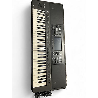 Used Yamaha PSRSX700 Arranger Keyboard