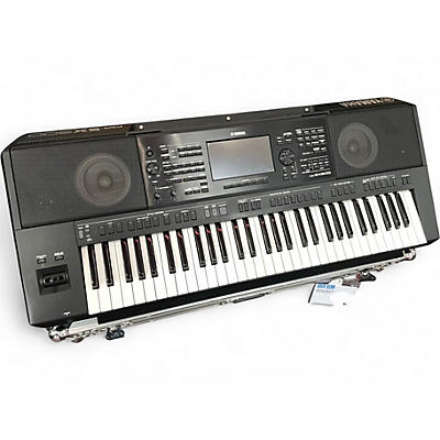 Used Yamaha PSRSX900 Arranger Keyboard