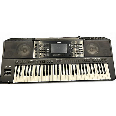 Used Yamaha PSRSX900 Arranger Keyboard