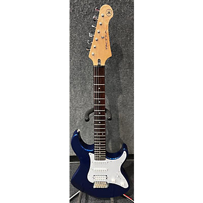 Yamaha Used Yamaha Pacifica Blue Metallic Solid Body Electric Guitar