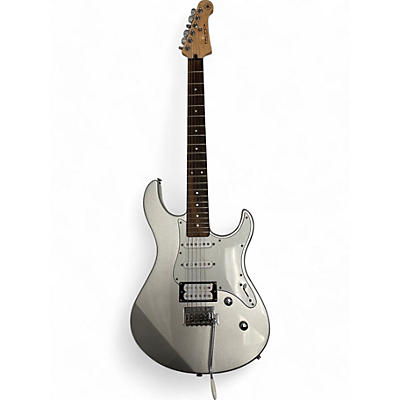 Yamaha Used Yamaha Pacificia Metallic Silver Solid Body Electric Guitar