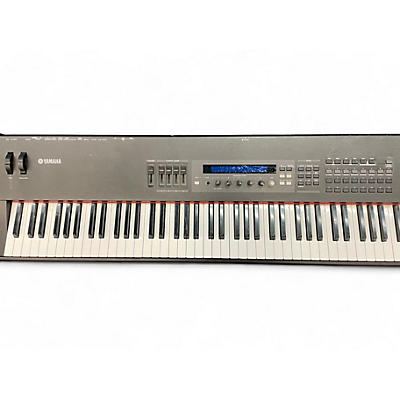 Used Yamaha S80 Keyboard Workstation