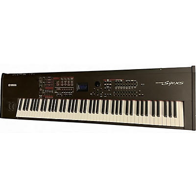 Used Yamaha S90XS 88 Key Synthesizer