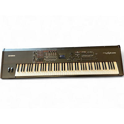 Used Yamaha S90XS 88 Key Synthesizer
