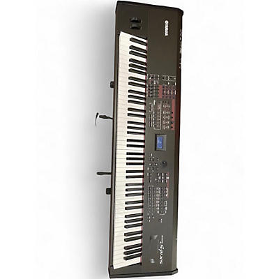 Used Yamaha S90XS 88 Key Synthesizer