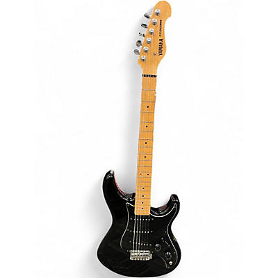 Used Yamaha SE203M Black Solid Body Electric Guitar