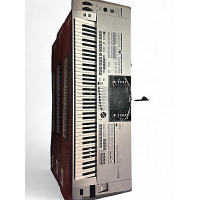 Used Yamaha Tyros 5 76 Key Arranger Keyboard