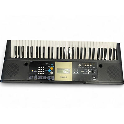 Used Yamaha YPT220 Portable Keyboard