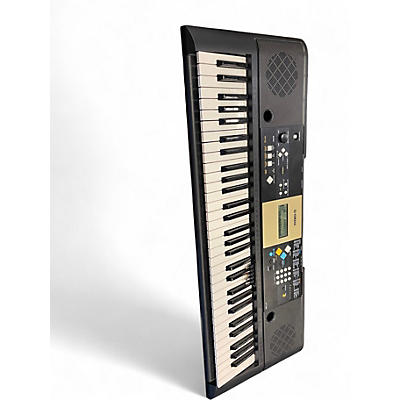 Used Yamaha YPT220 Portable Keyboard