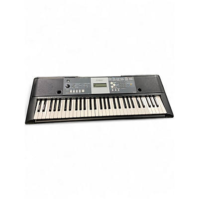 Used Yamaha YPT230 61 Key Portable Keyboard
