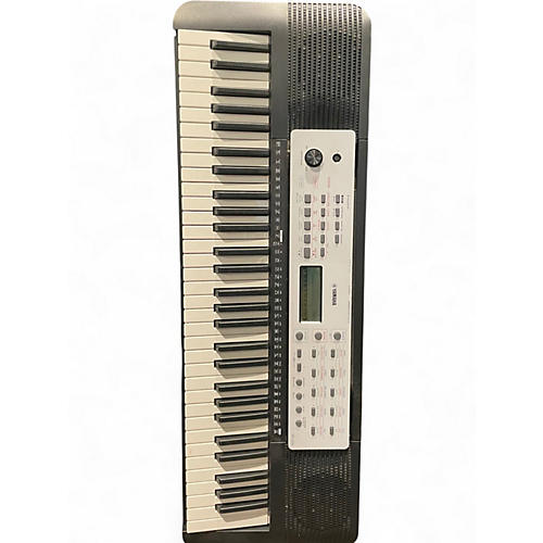 Used Yamaha YPT270 Keyboard Workstation