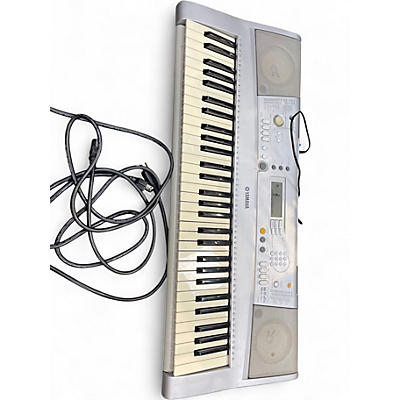 Used Yamaha YPT330 61 Key Portable Keyboard