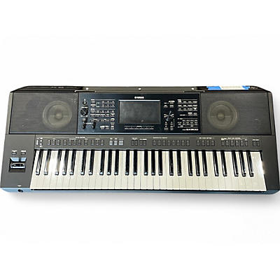 Used Yamaha psrsx900 Arranger Keyboard