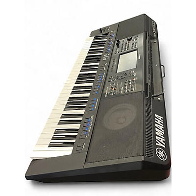 Used Yamaha psrsx900 Arranger Keyboard