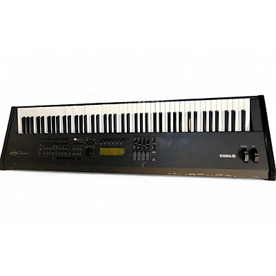 Used Yamaha s90 Keyboard Workstation