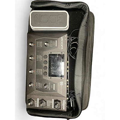 Used Zoom B6 w/EXPRESSION Effect Processor