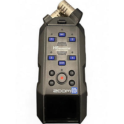 Used Zoom H6essential 32-Bit Float MultiTrack Recorder
