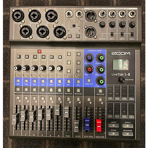 Zoom Used Zoom LiveTrak L-8 Powered Mixer