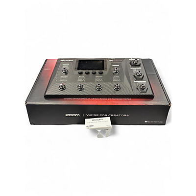 Used Zoom Multi-Effects Processor for Bass Black Effect Processor