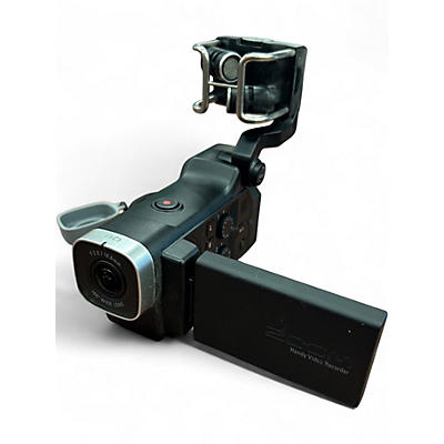 Used Zoom Q8