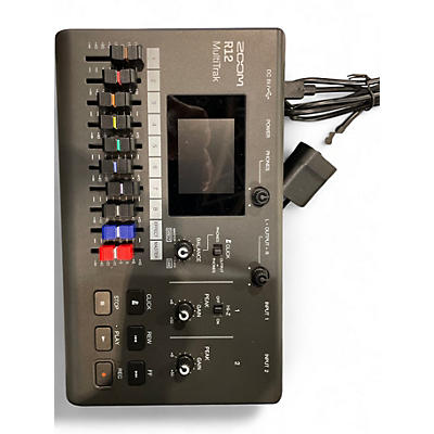 Used Zoom R12