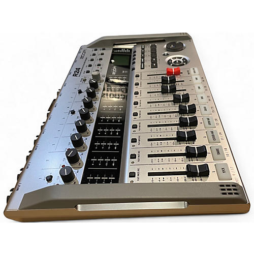 Used Zoom R20 MultiTrack Recorder