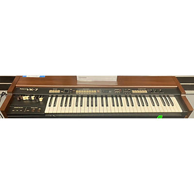 Roland VK7 Organ