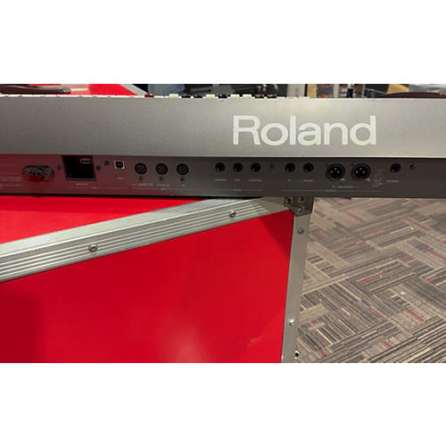 Roland VR700 Organ