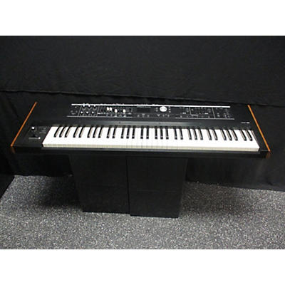 Roland VR730 Organ