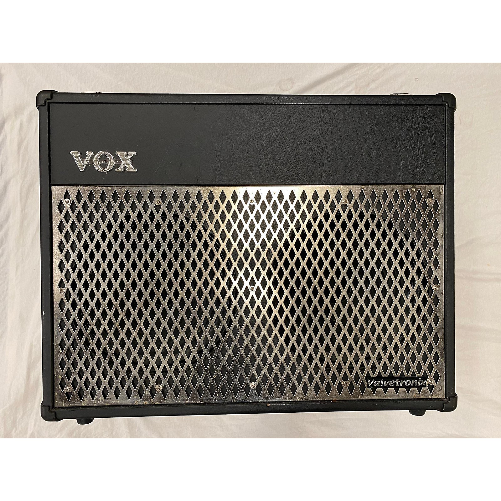 Used Vox Valvetronix VT W X Guitar Combo Musician S Friend