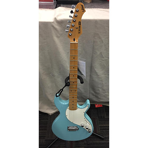 Line 6 Variax 600 Solid Body Electric Guitar BABY BLUE