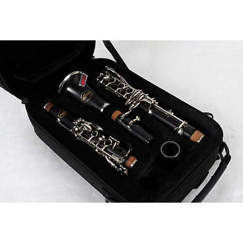 Allora Vienna Series Grenadilla Clarinet Condition 3 - Scratch and Dent Nickel Plated Keys 197881054144