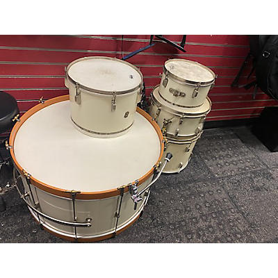 Leedy Vintage 1940s Leedy 5 piece Victor White Drum Kit